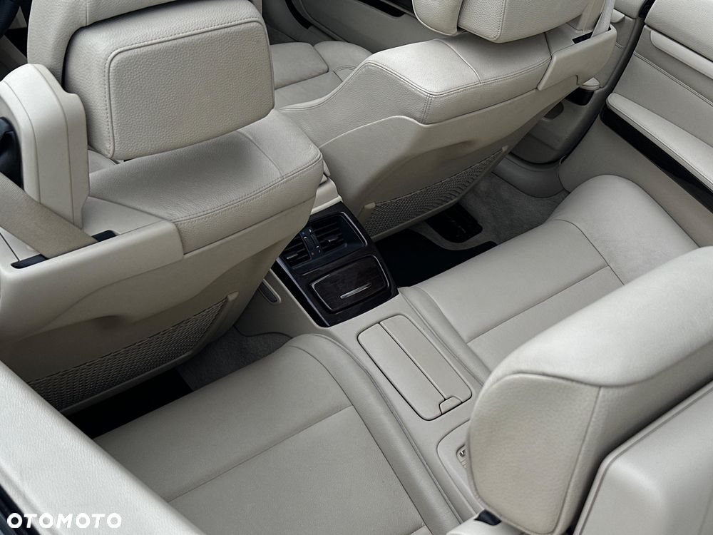 BMW Seria 3 335i - 8