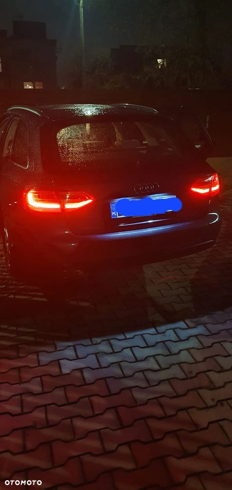 Audi A4 Avant 2.0 TDI - 15
