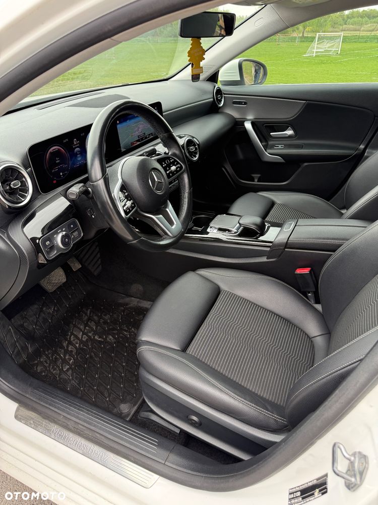 Mercedes-Benz Klasa A 180 d 7G-DCT Edition 2020 - 10