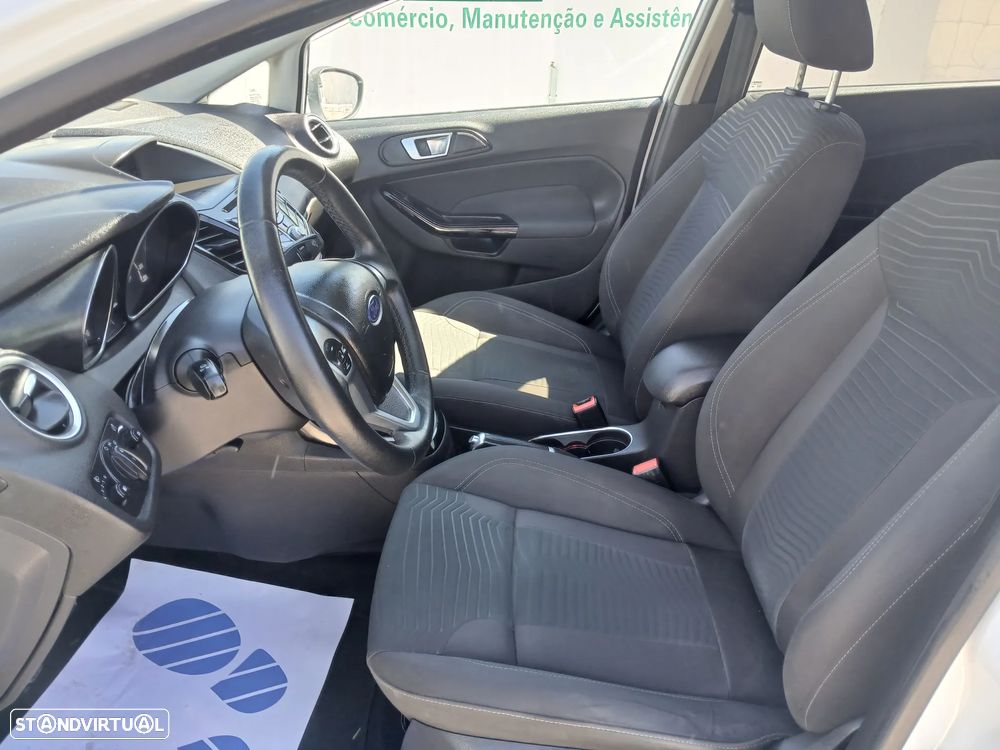 Ford Fiesta 1.0 Ti-VCT Titanium - 13