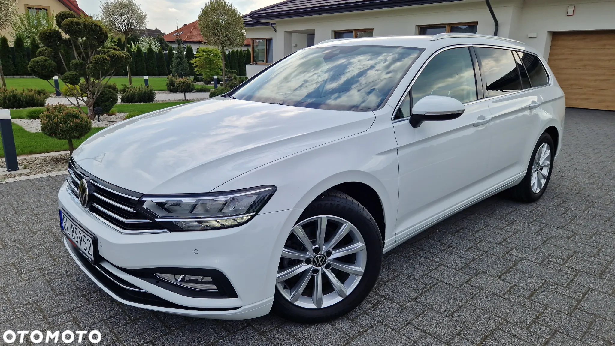 Volkswagen Passat Variant 2.0 TDI SCR DSG Business - 33