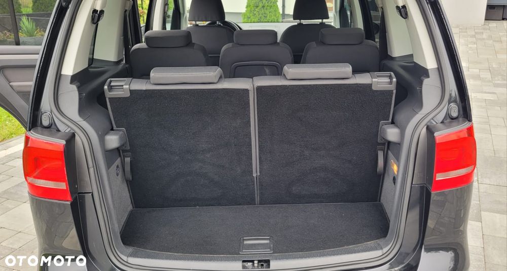 Volkswagen Touran 1.6 TDI DPF BlueMotion Technology Cup - 15