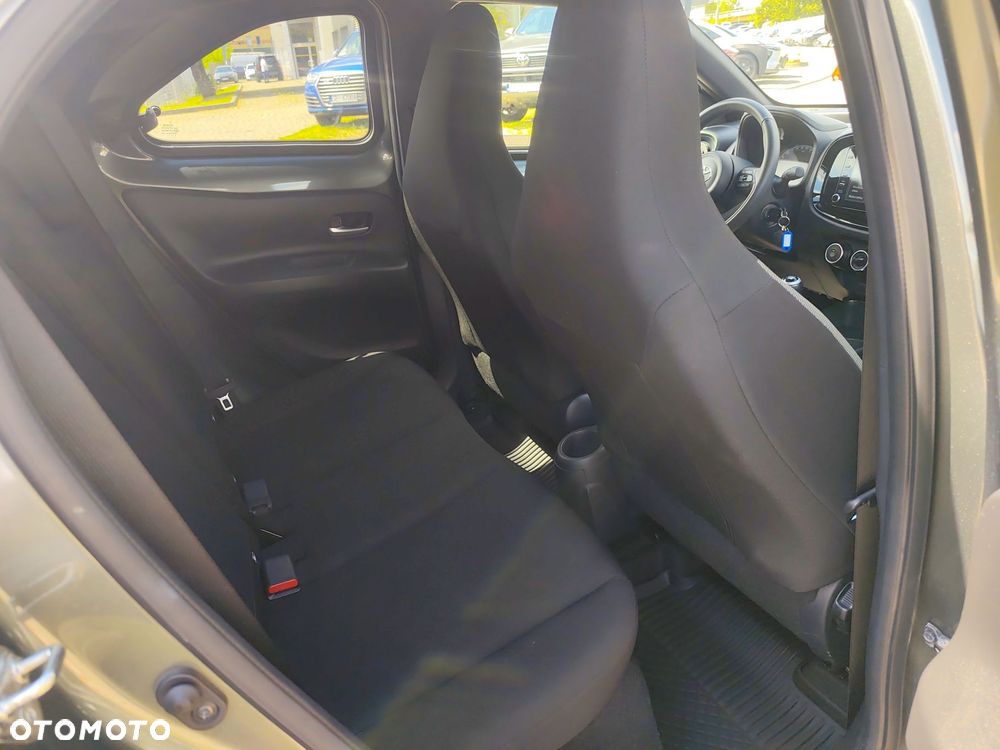 Toyota Aygo X - 11