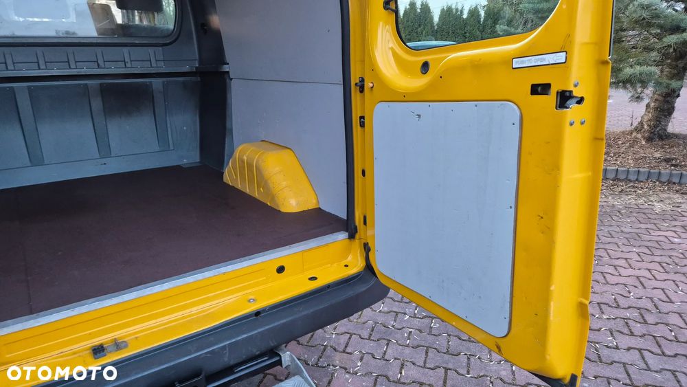 Ford Transit - 17