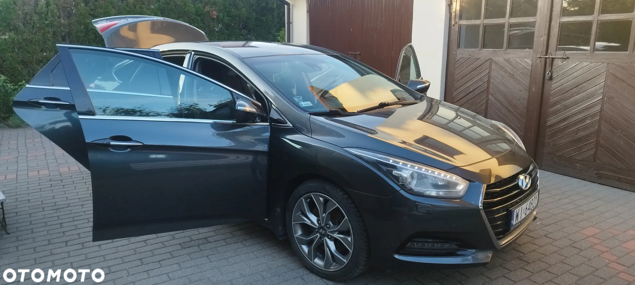 Hyundai i40 1.7 CRDi BlueDrive Classic DCT - 4