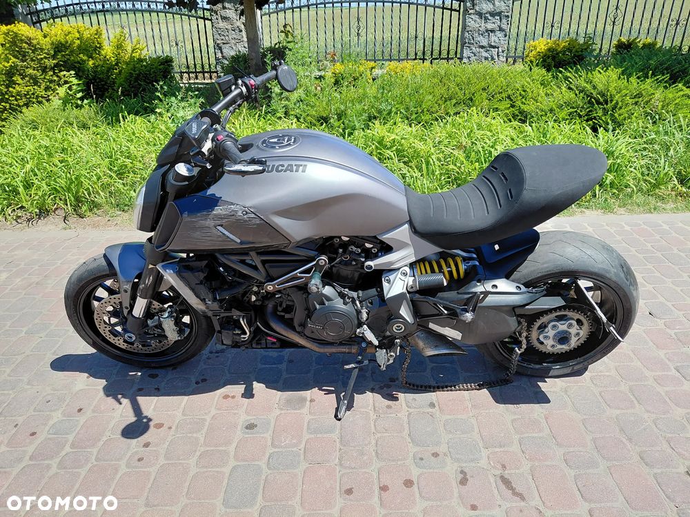 Ducati Diavel - 2
