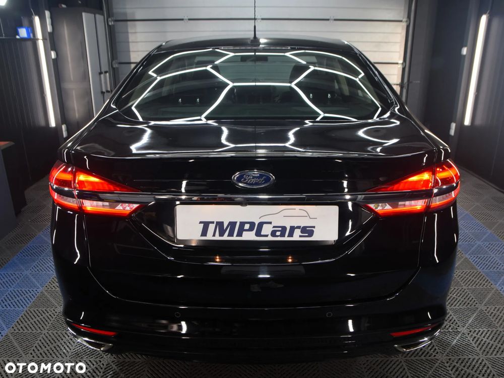 Ford Fusion 2.0 EcoBoost Titanium - 28