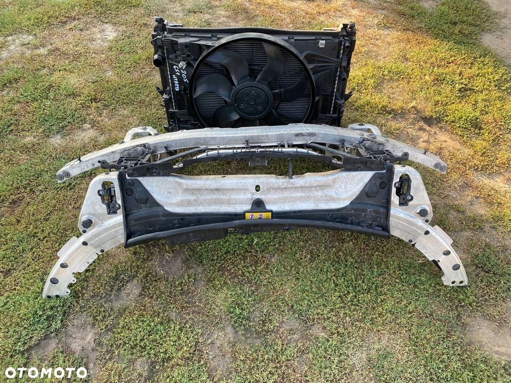 MERCEDES 205 kompletny pas przedni - 1