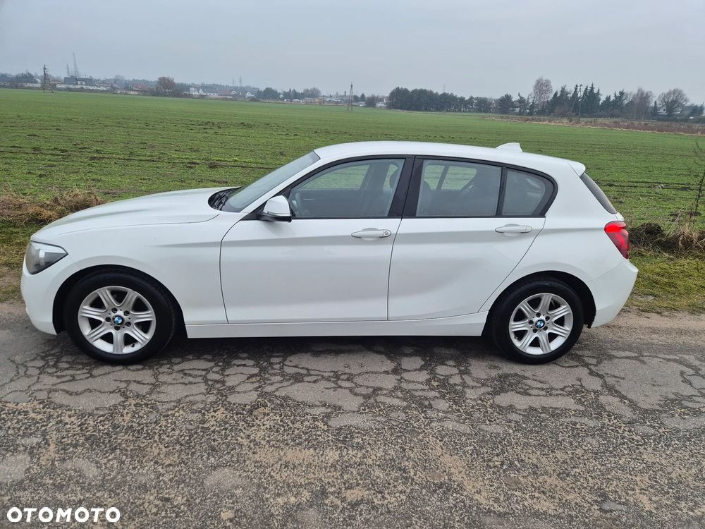 BMW Seria 1 116i - 3