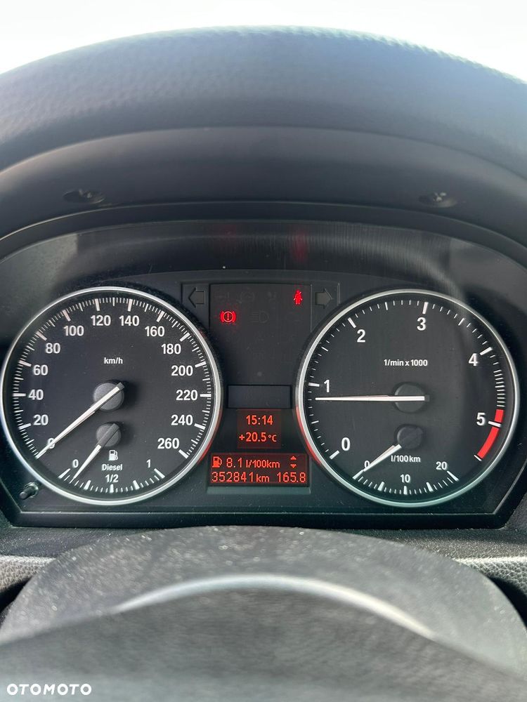 BMW Seria 3 320d - 12