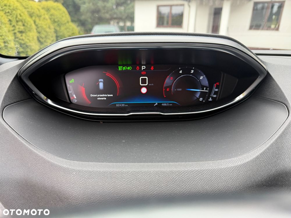 Peugeot 3008 1.5 BlueHDi GT Pack S&S EAT8 - 28