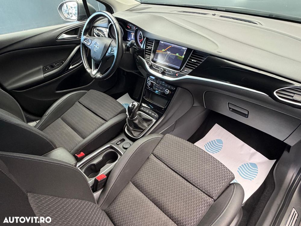 Opel Astra - 12