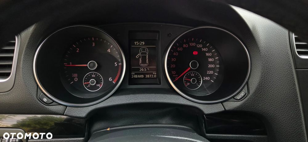 Volkswagen Golf 2.0 TDI DPF Comfortline 119 g - 27