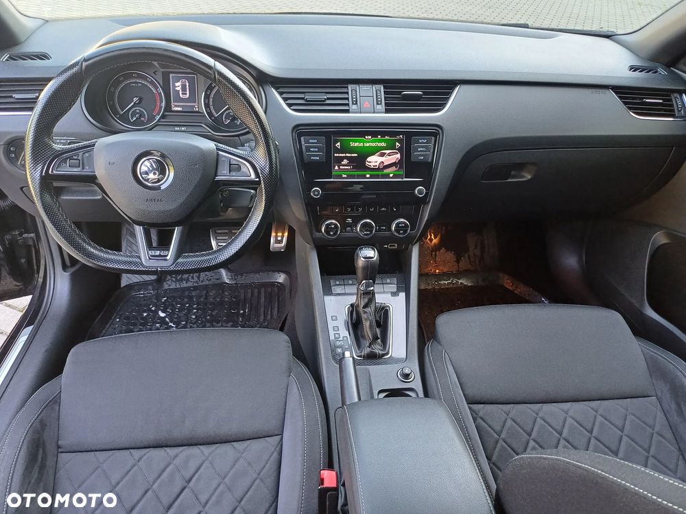 Skoda Octavia 2.0 TSI RS 245 DSG - 18