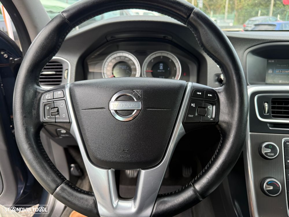 Volvo S60 2.0 D3 Momentum Start/Stop - 22