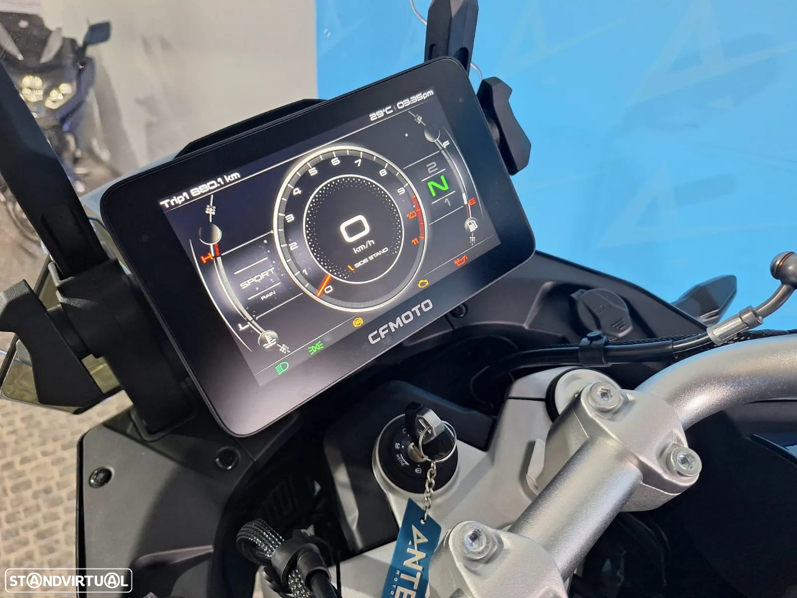 CF Moto 800MT Sport - 10