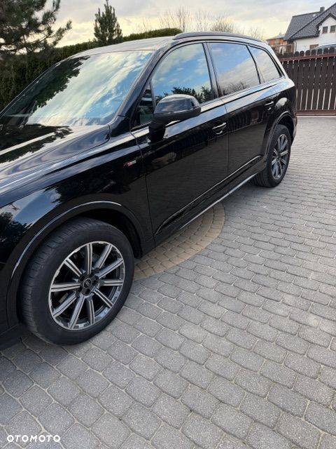 Audi Q7 - 3