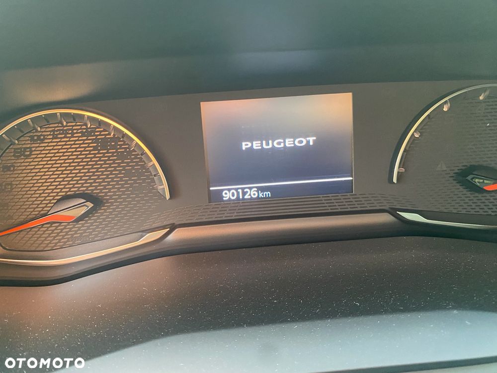 Peugeot 208 1.5 BlueHDi Allure Pack S&S - 11
