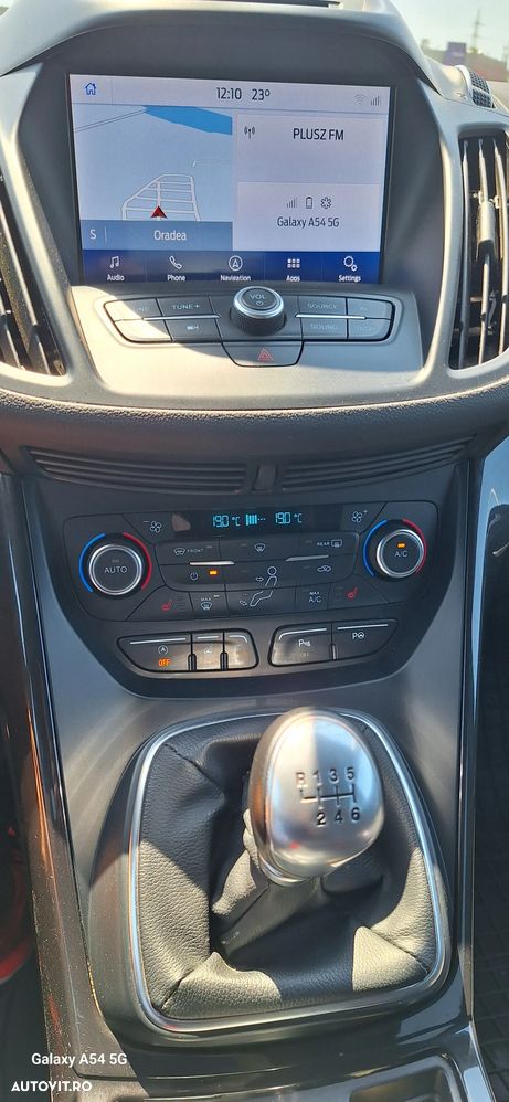 Ford Kuga - 9