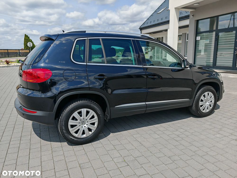Volkswagen Tiguan - 11