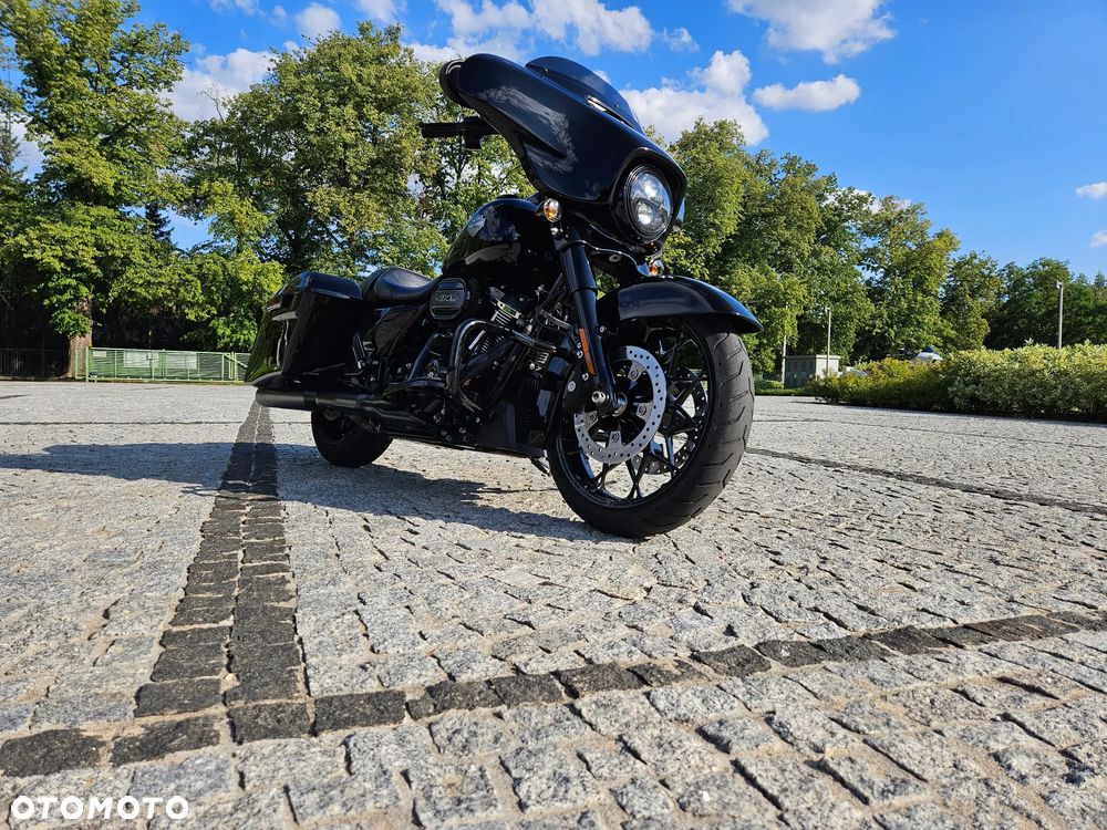Harley-Davidson FLHXS Special - 21