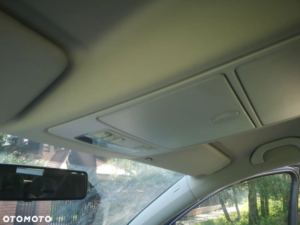 Volkswagen Touran 1.4 TSI Comfortline - 24