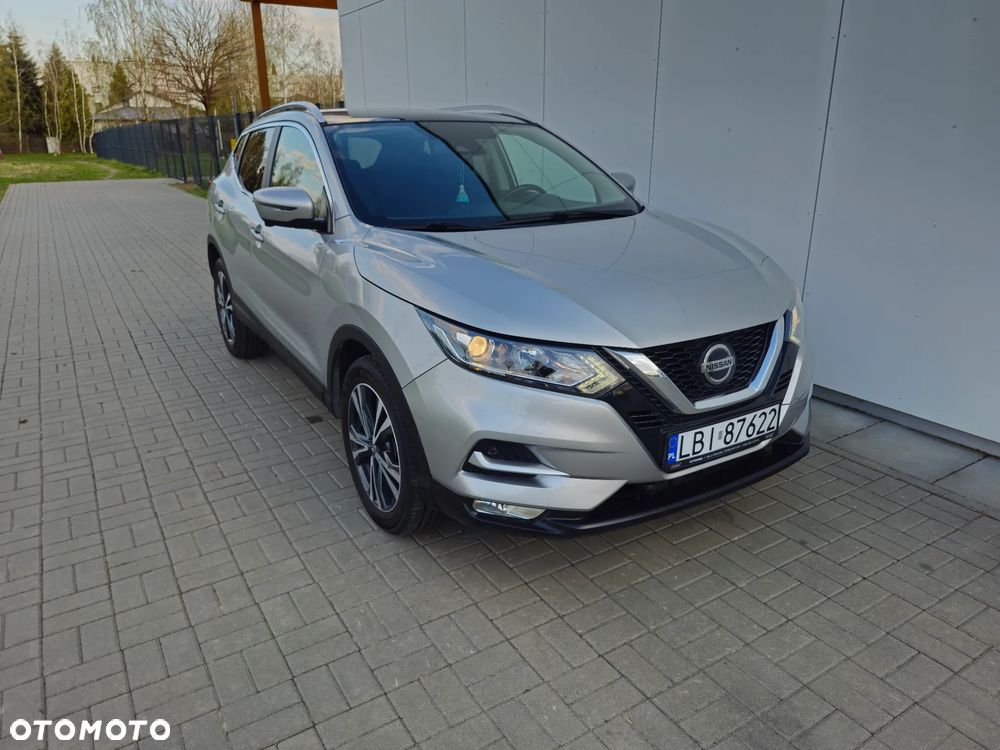 Nissan Qashqai 1.3 DIG-T N-Connecta - 1