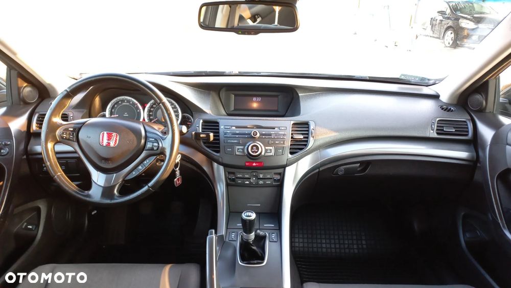 Honda Accord 2.0 Comfort - 22