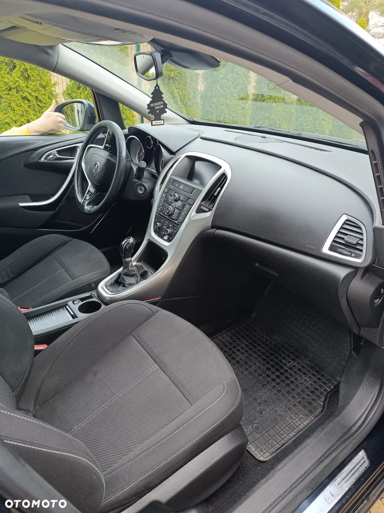 Opel Astra 1.7 CDTI Cosmo - 12