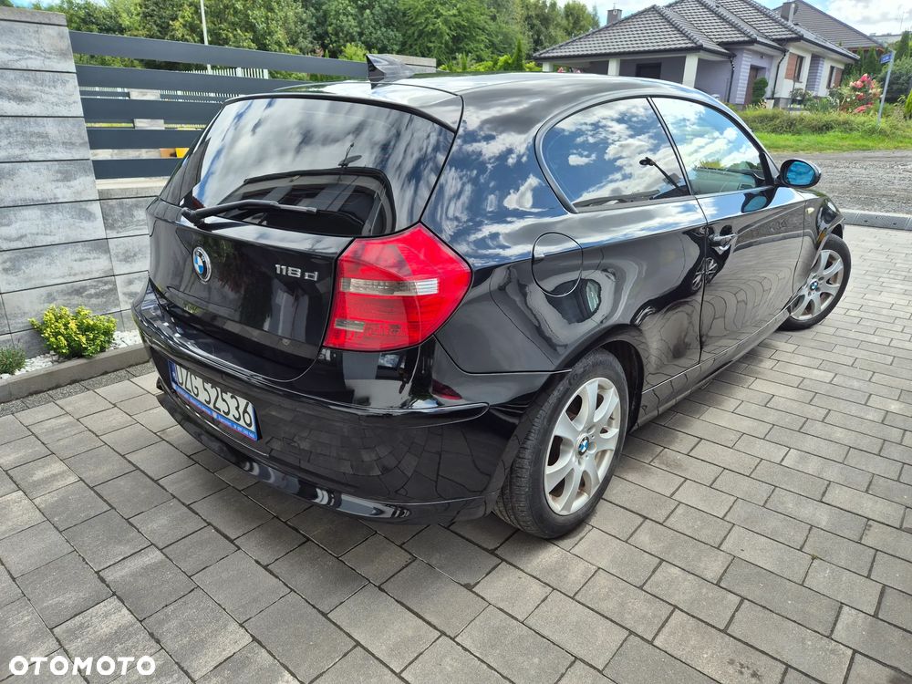 BMW Seria 1 - 9