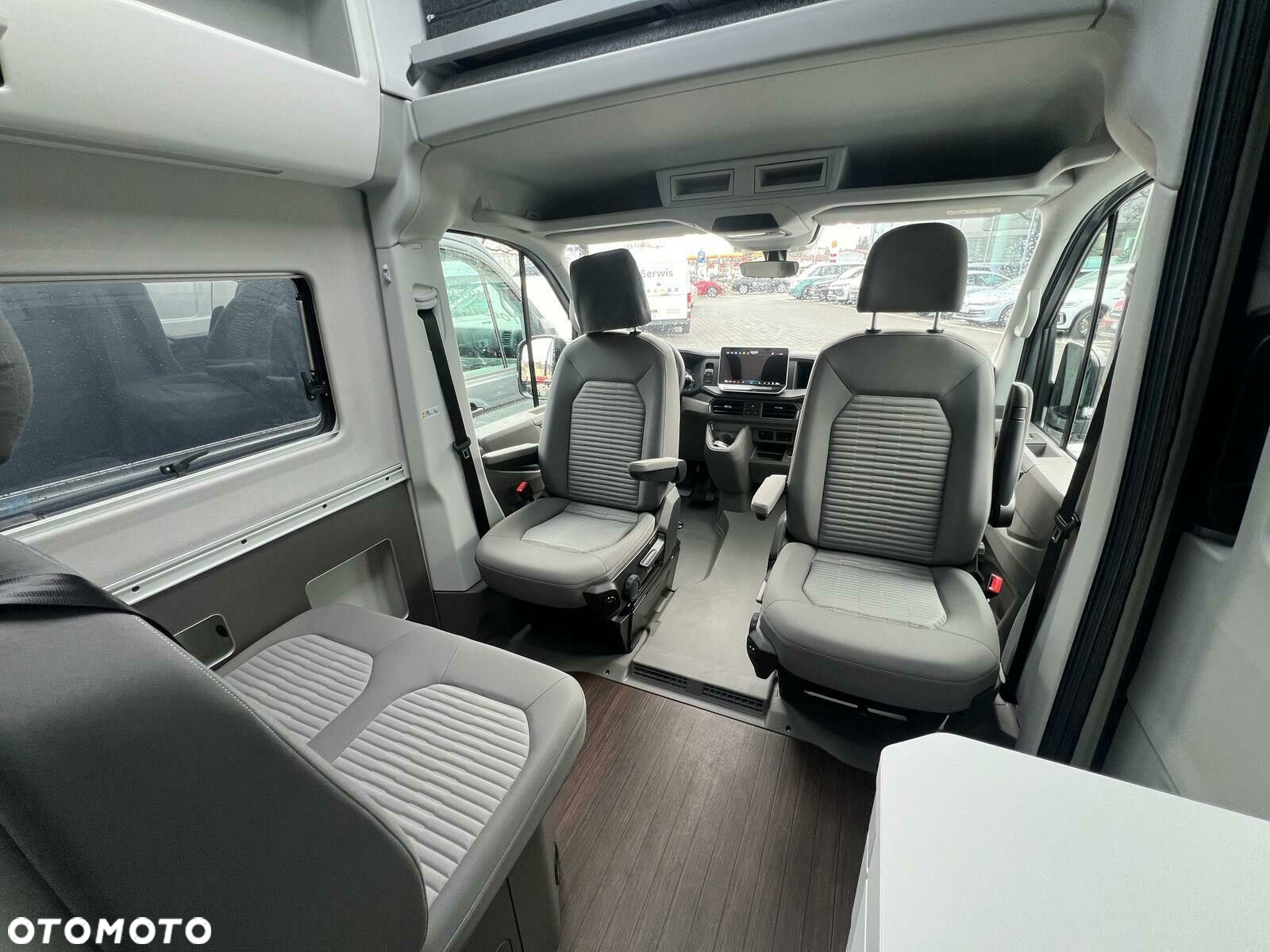 Volkswagen Grand California - 23