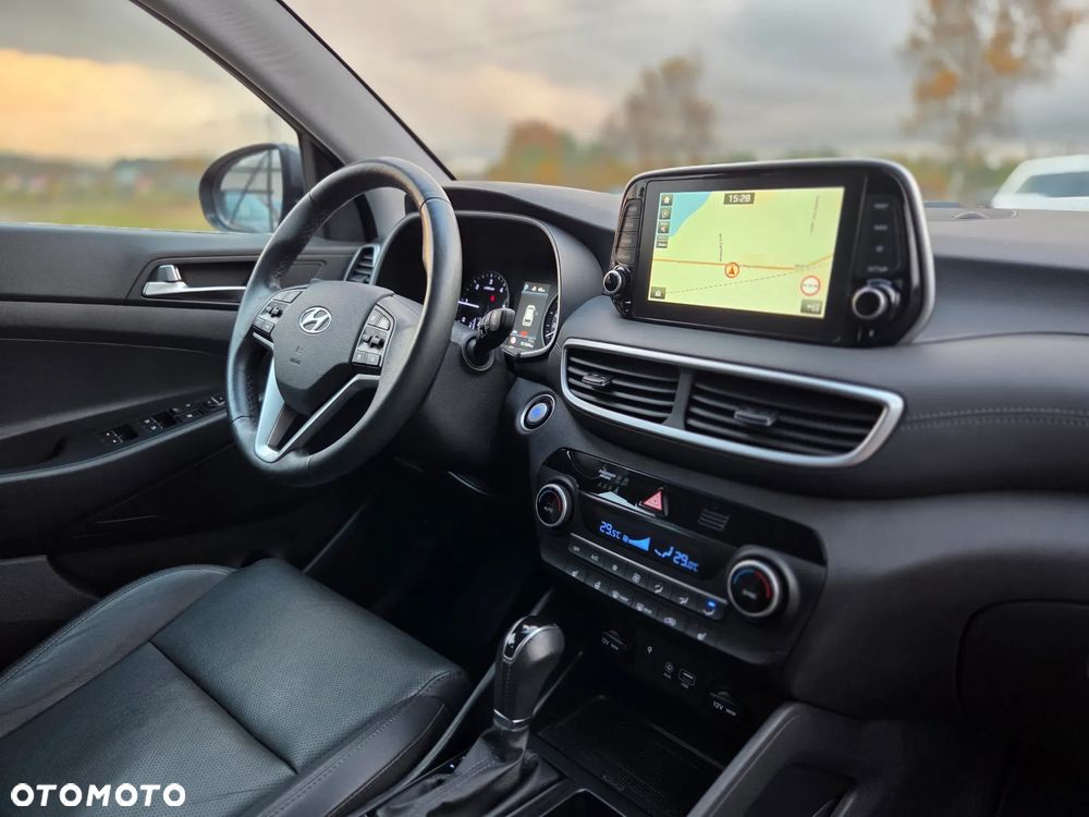 Hyundai Tucson blue 1.6 CRDi 2WD DCT Premium - 12