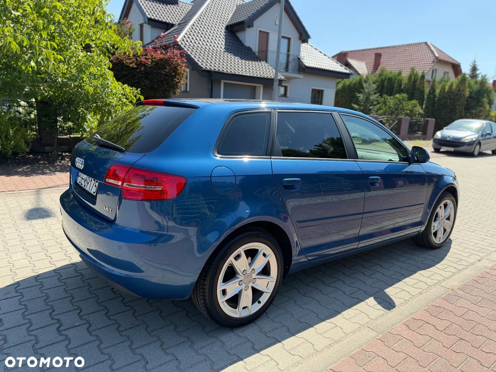 Audi A3 Sportback - 5