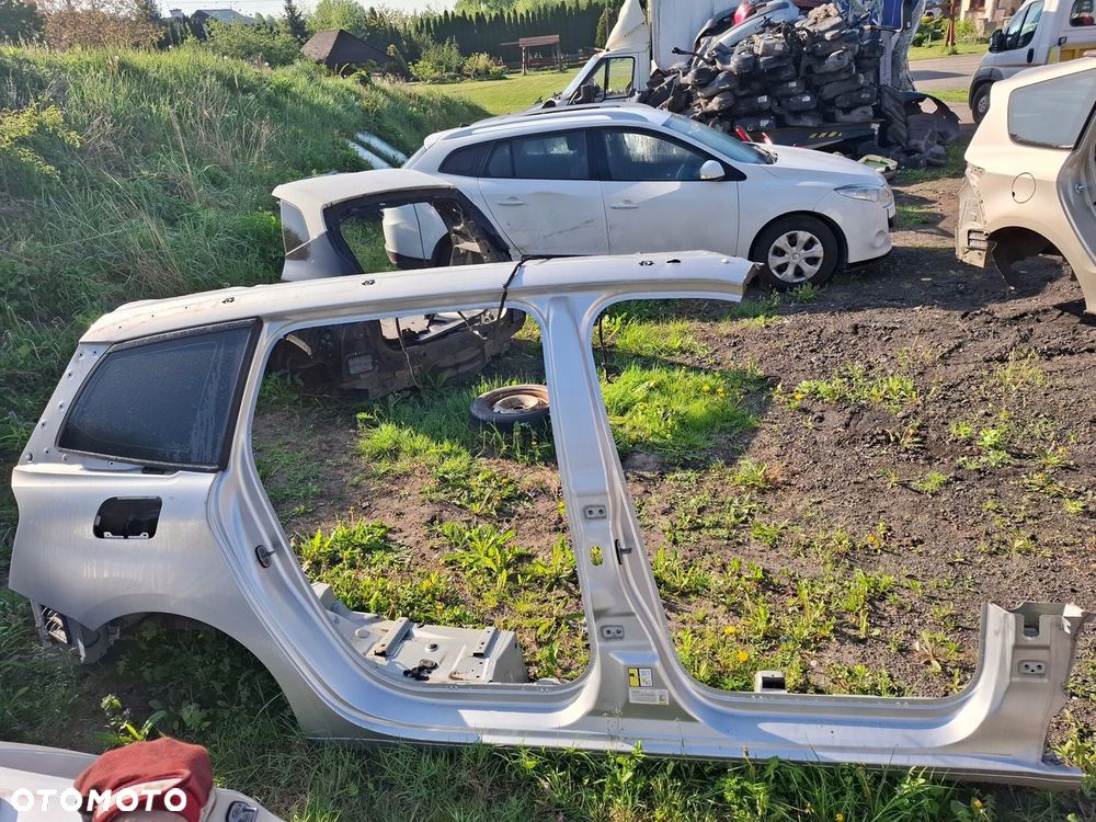 ĆWIARTKA BŁOTNIK PRAWY TYŁ CITROEN C4 GRAND PICASSO II 2015 ROK EZRC - 1