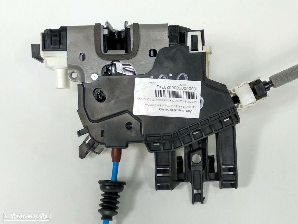FECHADURA PORTA FRONTAL DIREITA MERCEDES-BENZ CLASSE GLA 2019 - 2
