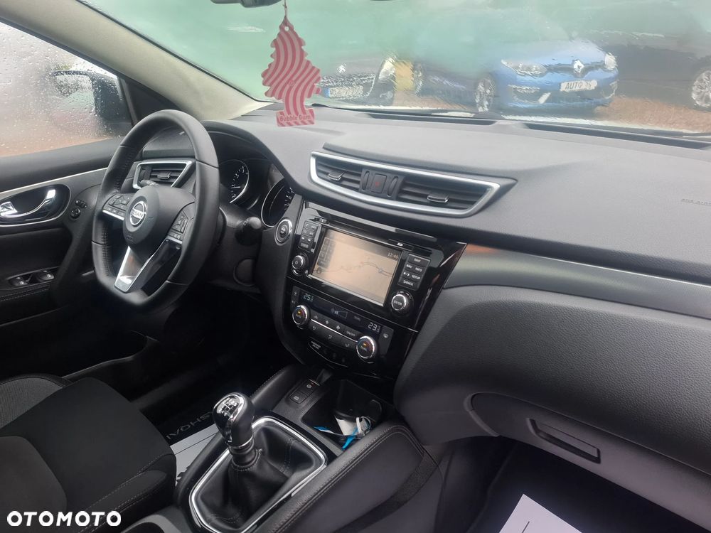 Nissan Qashqai - 23