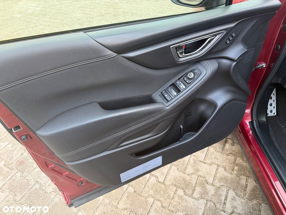 Subaru Forester 2.0 i Exclusive (EyeSight) Lineartronic - 27