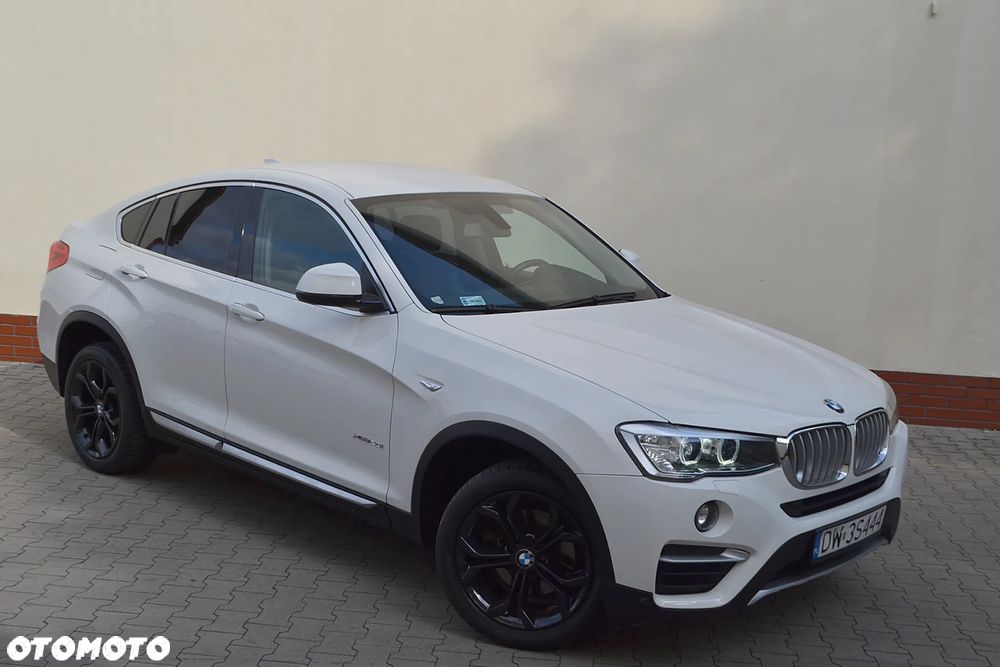 BMW X4 xDrive20i xLine - 25
