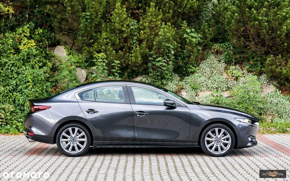 Mazda 3 - 10