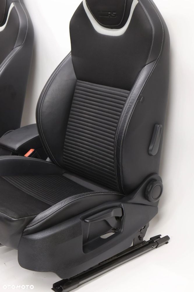 Skoda Octavia III fotele kanapa komplet RS - 7