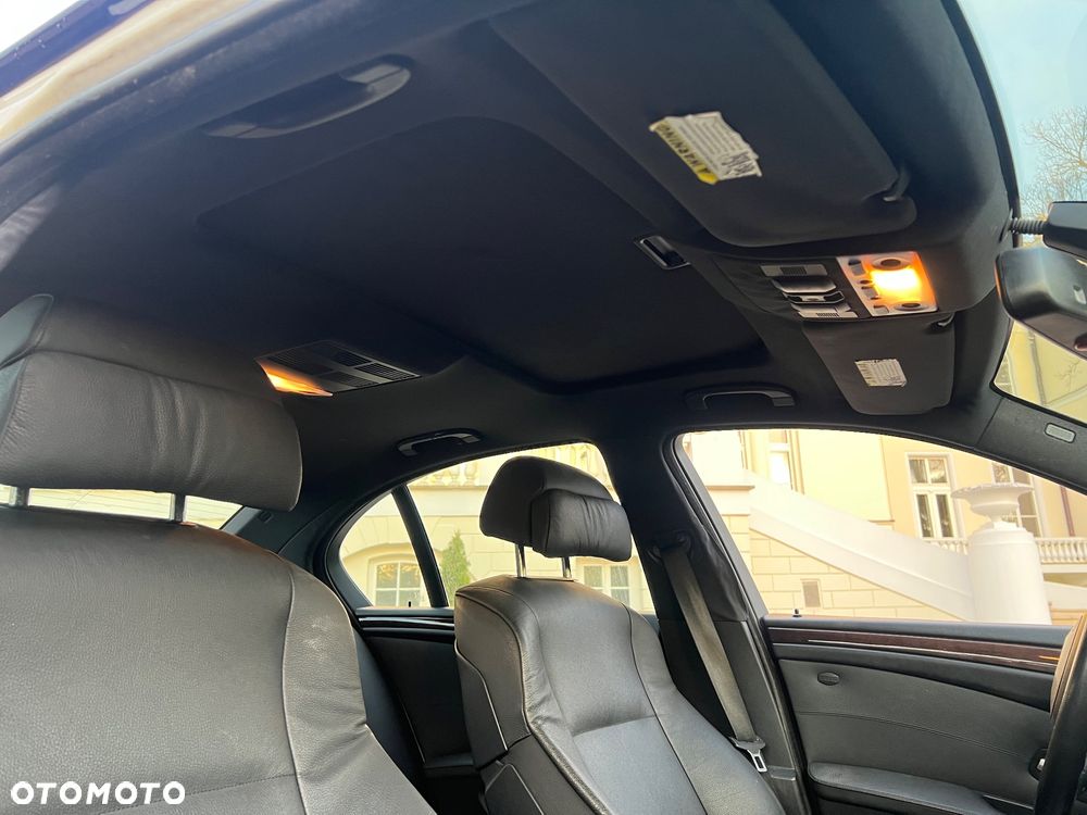 BMW Seria 5 540i Edition Exclusive - 17