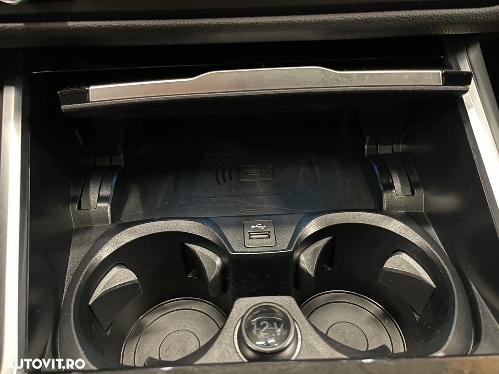 BMW Seria 3 320e AT PHEV - 33