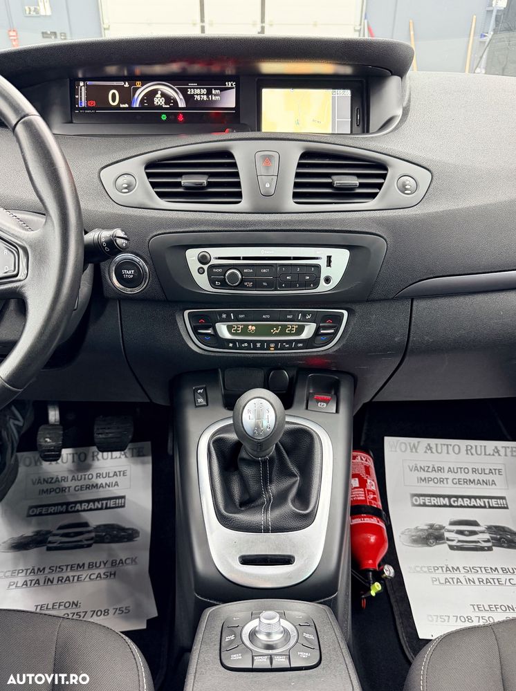 Renault Scenic dCi 110 LIMITED - 21