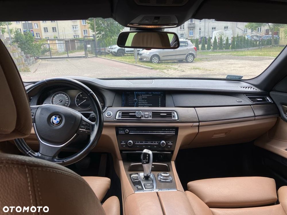 BMW Seria 7 730d - 4