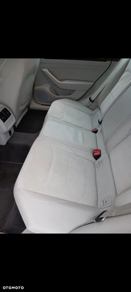 Volkswagen Arteon 2.0 TDI Elegance DSG - 36