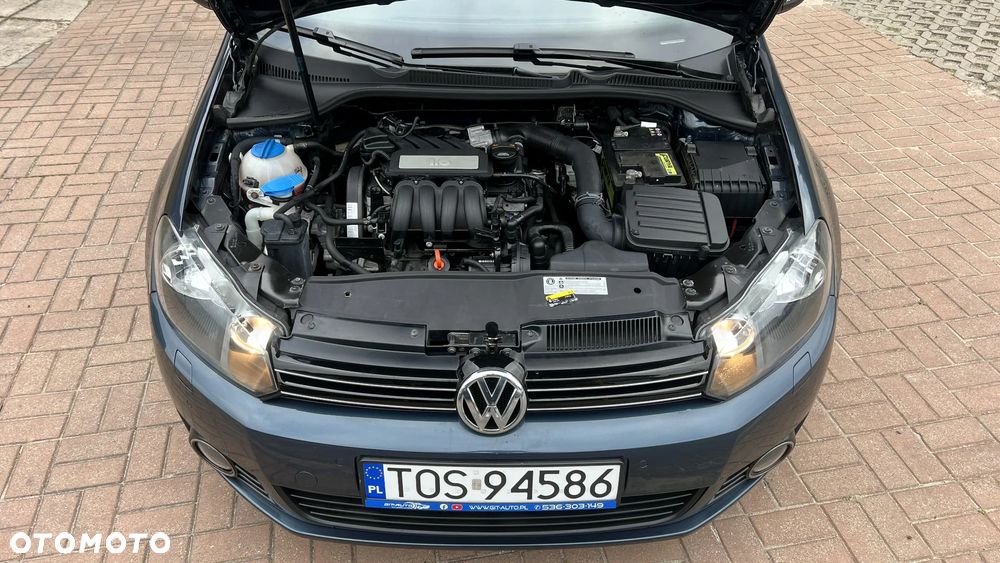 Volkswagen Golf 1.6 Comfortline - 32