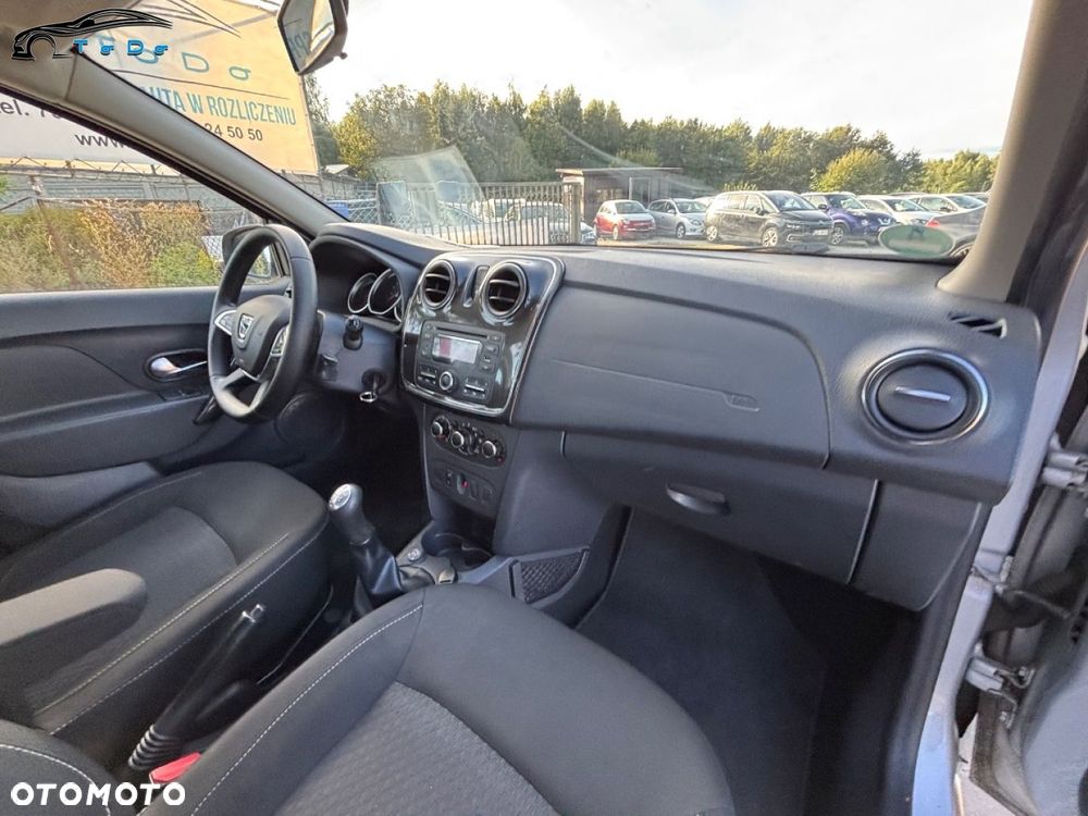 Dacia Sandero 0.9 TCe SL Celebration S&S EU6 - 39