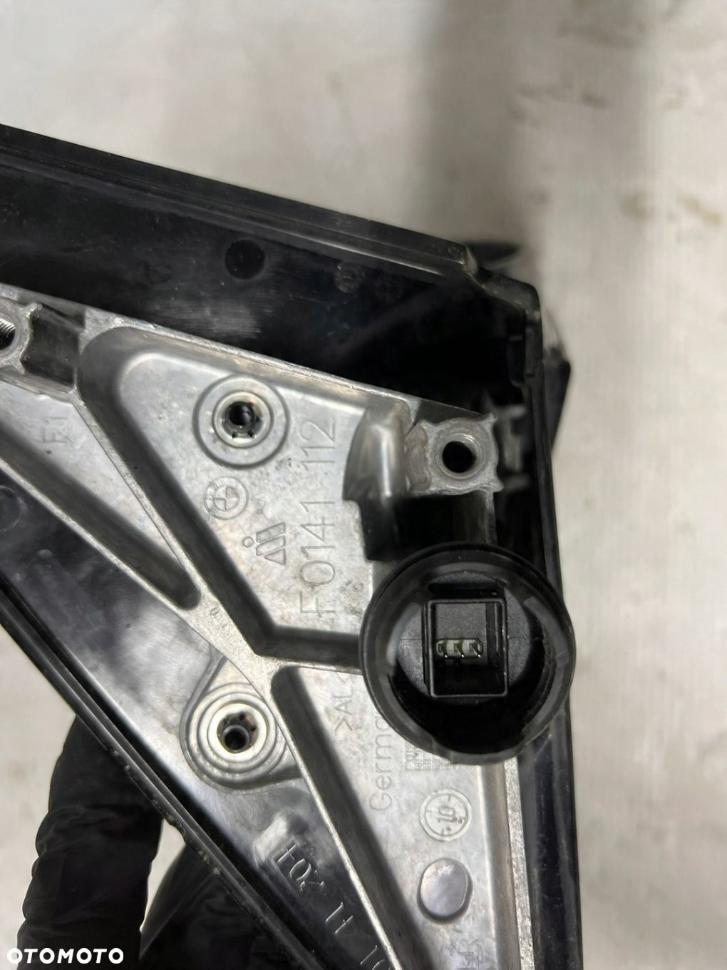 LUSTERKO PRAWE A35/5 7208343 BMW E90 E91 LIFT 08-13 5 PIN UK - 10