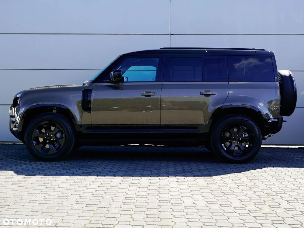 Land Rover Defender 110 D350 X-Dynamic SE - 5
