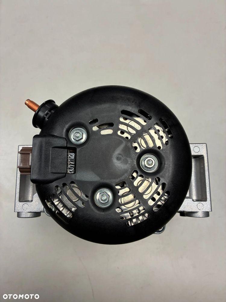 JEEP GRAND CHEEROKE WK2 ALTERNATOR 04801835AD - 2